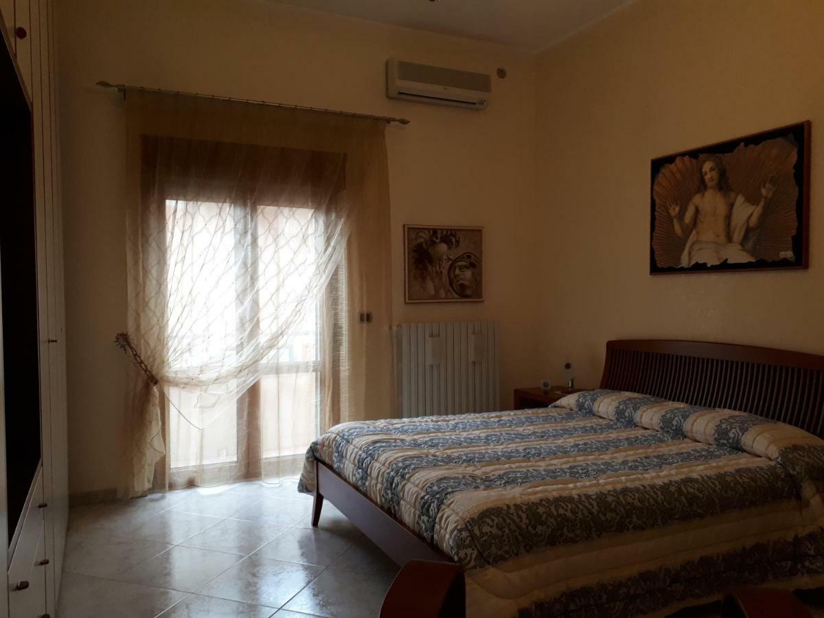 B&B Nonna Giulia Bernalda Bagian luar foto